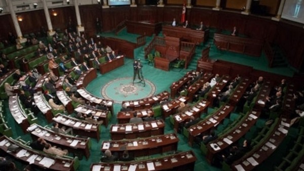 مساءلة وزراء حول التعذيب بمراكز الحبس في تونس