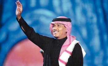 محمد عبده وفضل شاكر وشيرين يغنون في الكويت ومنع اليسا وهيفا